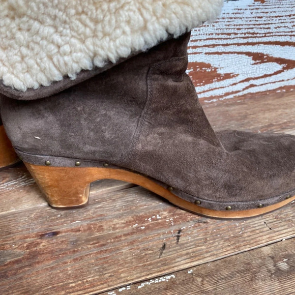 UGG Lynea Brown Suede Boot 9 - Picture 5 of 13
